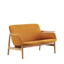 53 sofa, eg olie af Finn Juhl