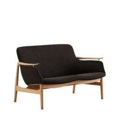 53 sofa, eg olie af Finn Juhl