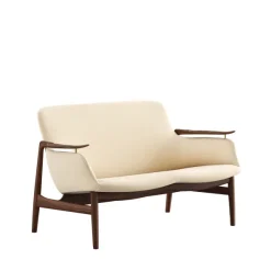 53 sofa, valnød af Finn Juhl