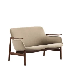 53 sofa, valnød af Finn Juhl
