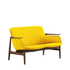 53 sofa, valnød af Finn Juhl