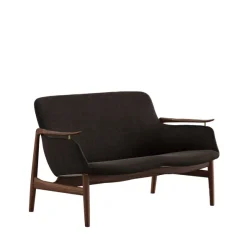 53 sofa, valnød af Finn Juhl