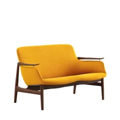 53 sofa, valnød af Finn Juhl