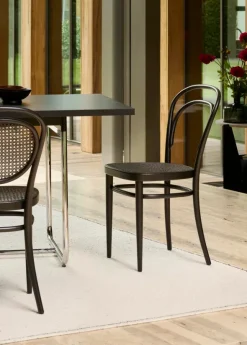 214 Spisestol, sort fra Thonet