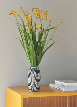 Splash Vase Roll Neck X-Small, coffee and white fra Hay