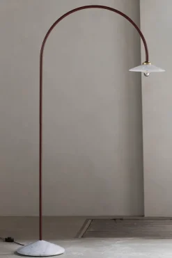 Standing Lamp No. 2 Marble fra Valerie Objects