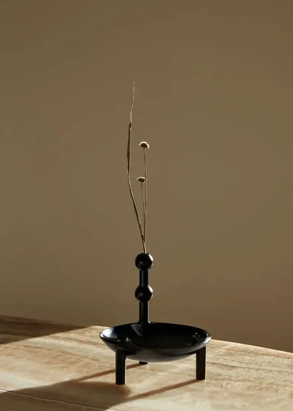 STOFF Nagel Vase, sort fra STOFF Nagel