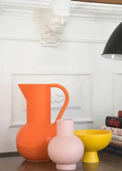 Strøm Kande, vibrant orange fra raawii