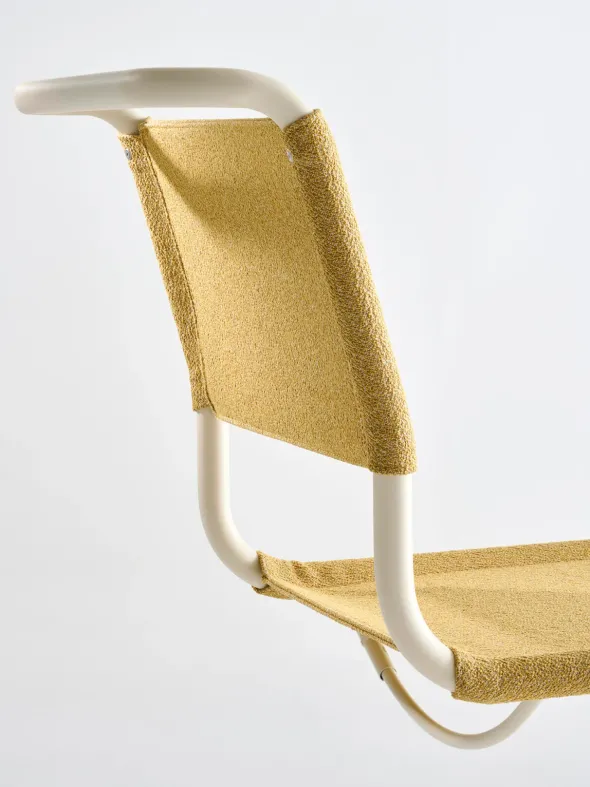 S 33 V cantilever chair fra Thonet