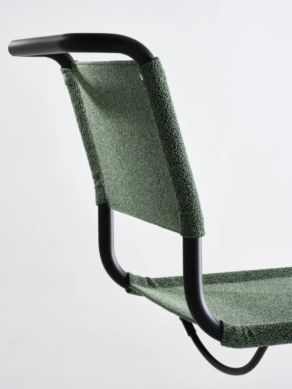 S 33 V cantilever chair fra Thonet