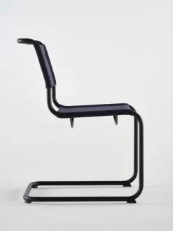 S 33 V cantilever chair fra Thonet