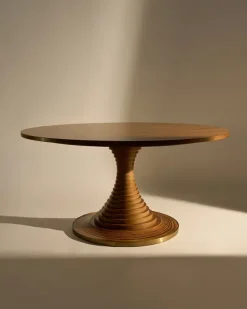 Tavolo a Dischi Dining Table, Ø 150 cm fra GUBI