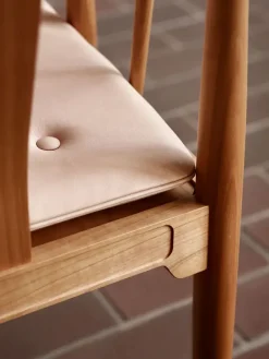 80th Anniversary Edition Kinastolen af Hans J. Wegner