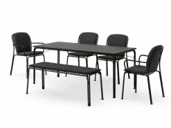 Thorvald havemøbelsæt i Warm Black med 1 bord, 4 stole og 1 bænk inkl. hynder fra &Tradition