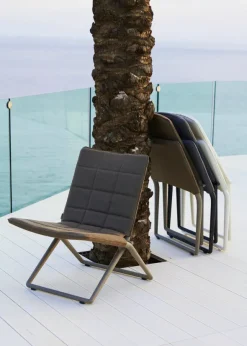 Traveller Lounge Klapstol, soft touch fra Cane-line