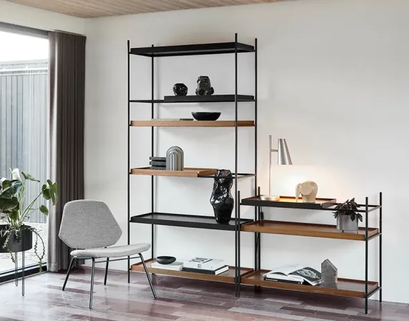 Tray Shelf, lav fra Woud