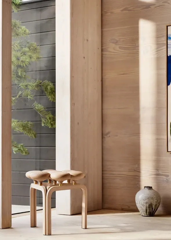 Utzon Stool fra Fritz Hansen
