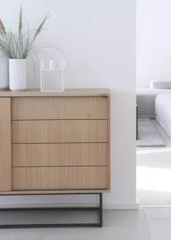Virka High Sideboard fra Woud