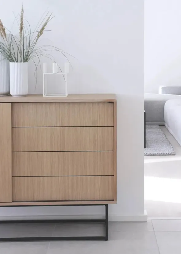 Virka High Sideboard fra Woud