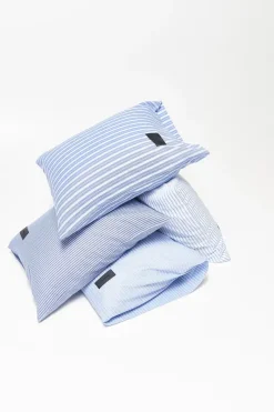Wall Street Oxford Pillow Cover 50x70 cm fra Magniberg