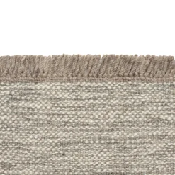 Yield Melange Naturally Coloured Fringes tæppe, 0152 fra Kvadrat