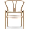 Y-stol CH24, Eg hvidolie af Hans J. Wegner