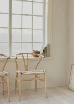 Y-stol CH24, eg sæbe af Hans J. Wegner