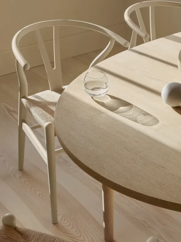 Y-stol CH24 Soft Barley af Hans J. Wegner