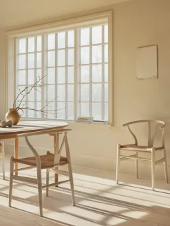 Y-stol CH24 Soft Barley af Hans J. Wegner