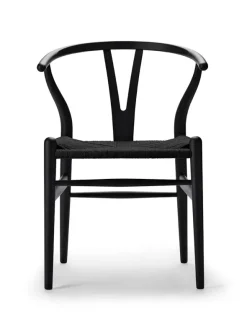 Y-stol CH24 Soft Black med sort flet af Hans J. Wegner