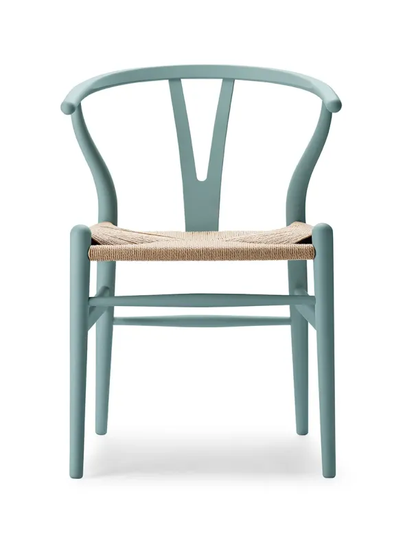 Y-stol CH24 Soft Pewter af Hans J. Wegner