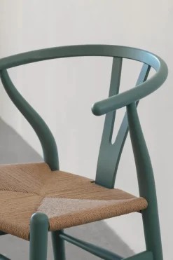 Y-stol CH24 Soft Pewter af Hans J. Wegner